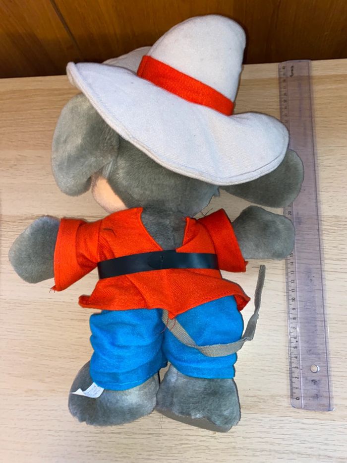 Peluche Fievet far west cowboy nouveau monde 1997 universal souris - photo numéro 4