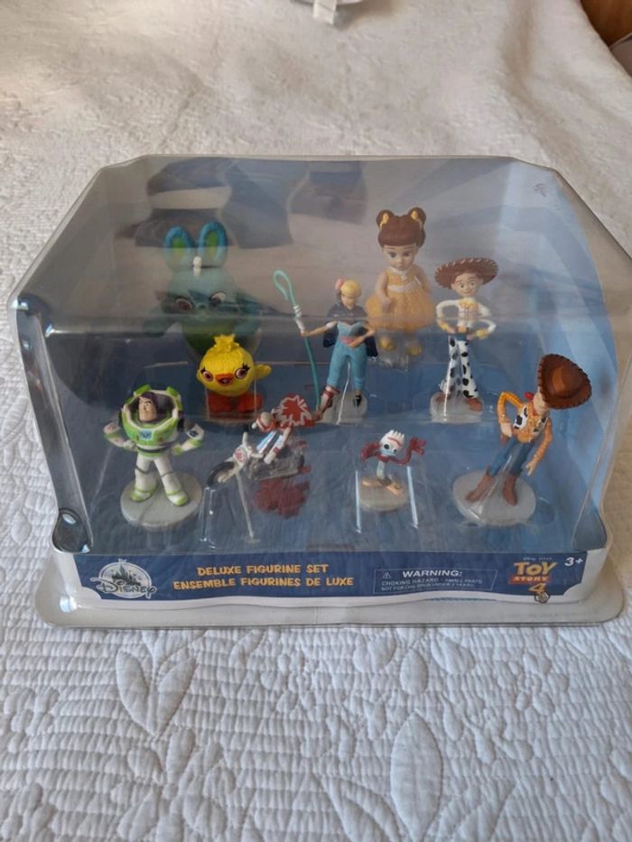 Coffret de 9 figurines toy story 4 disney pixar - photo numéro 2