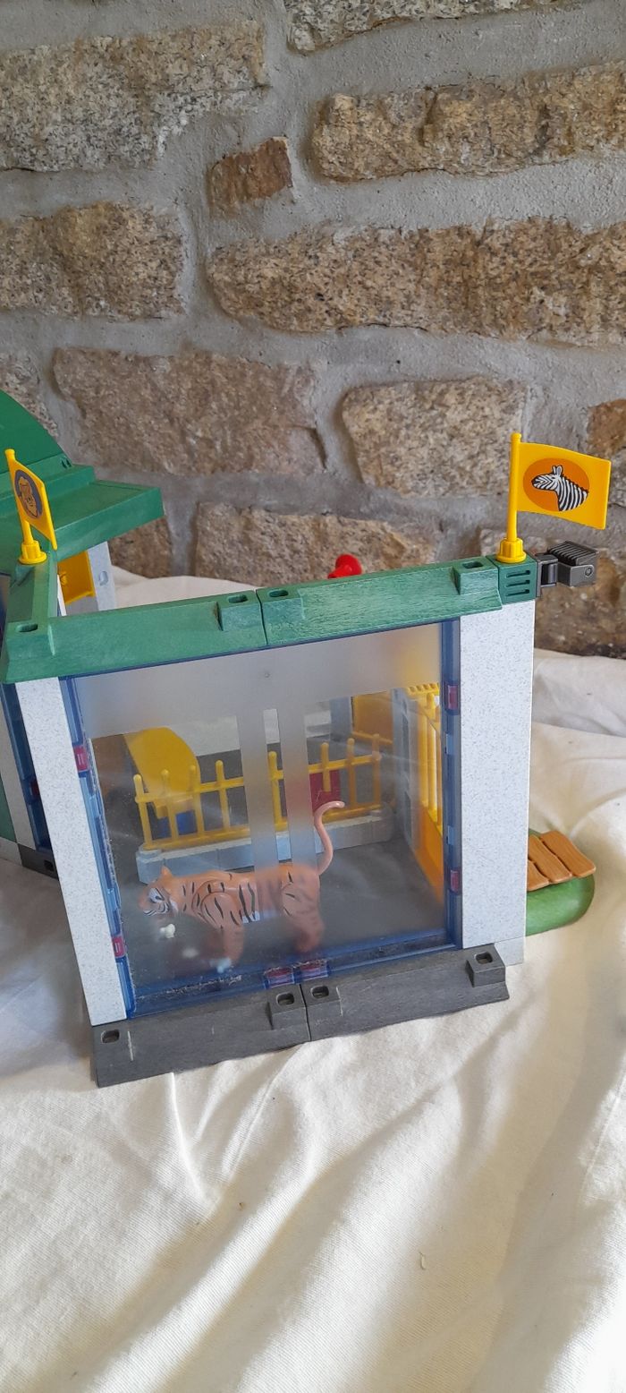 Zoo vintage avec enclos de gorille et tigre playmobil - photo numéro 9