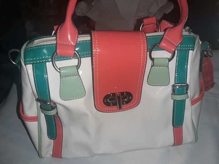 Sac - photo numéro 2