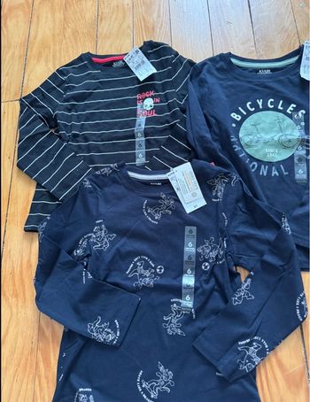 Lot tee-shirts neufs