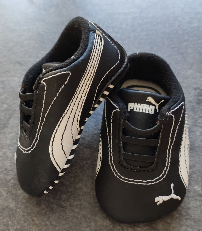 Chaussons bébé mixte pointure 16  Puma