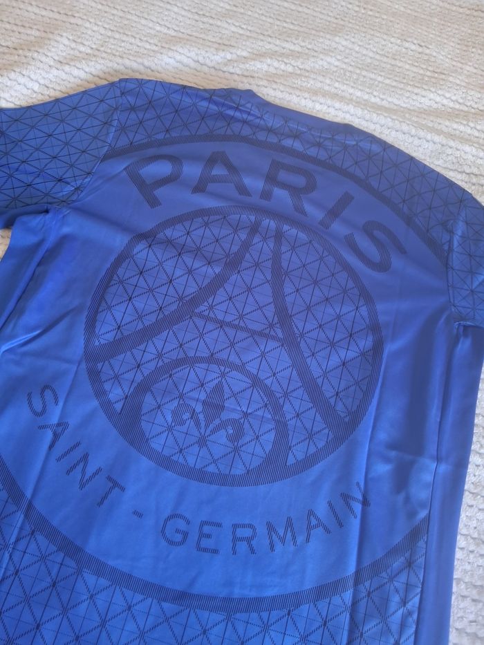 Maillot psg avant match bleu taille l - photo numéro 5