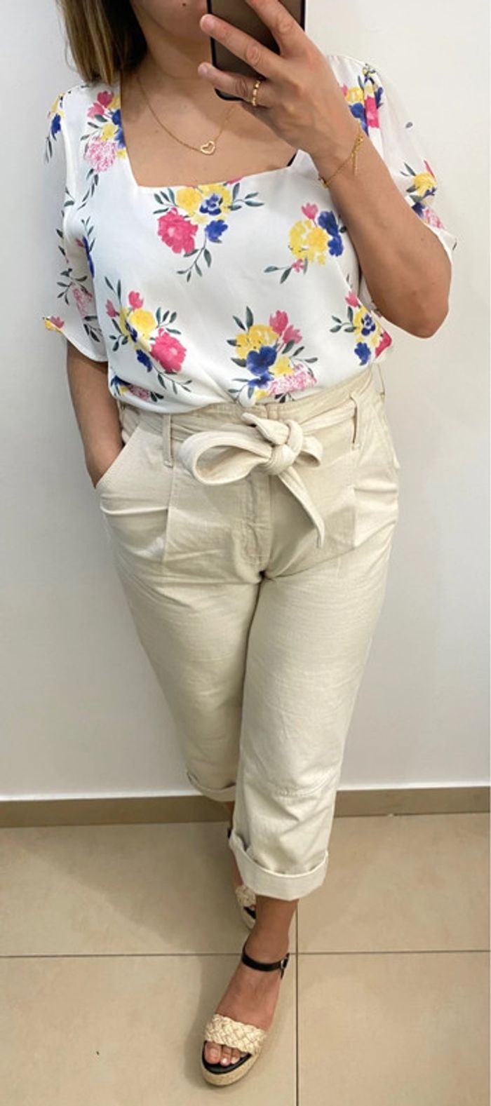 Blouse   fleurie fluide - photo numéro 3