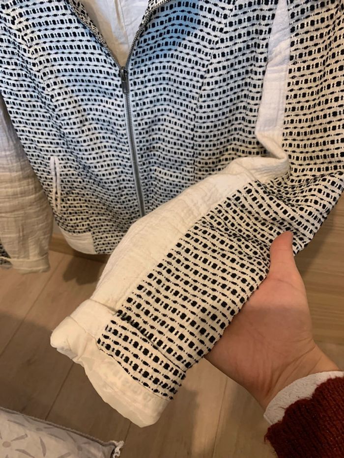 Veste Nafnaf T38 noire à motif - photo numéro 3