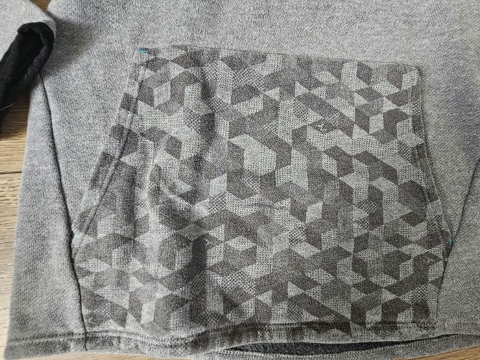 Sweat à capuche fin gris Décathlon 6 ans - photo numéro 2