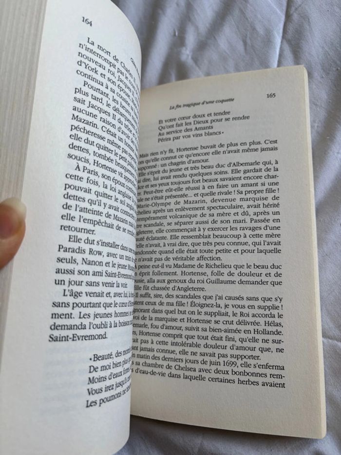 Livre Elles ont aimé – Juliette Benzoni – Édition Bartillat – Histoire & amour - photo numéro 10