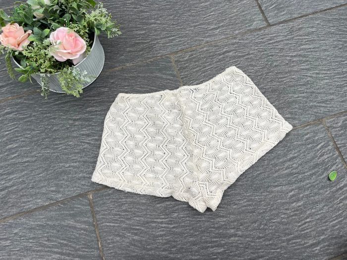 Short plage  en crochet avec cordon - photo numéro 3