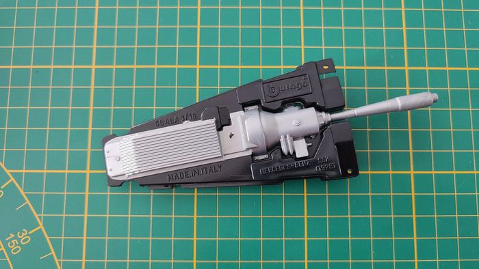 Support inférieur pièce miniature Bburago Burago Mercedes-Benz SSK 1928 1/18 1/18e 1/18ème #B86