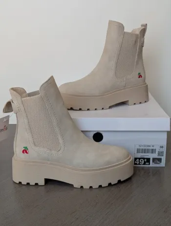 Bottines femme basse beige Le temps des cerises Taille 38