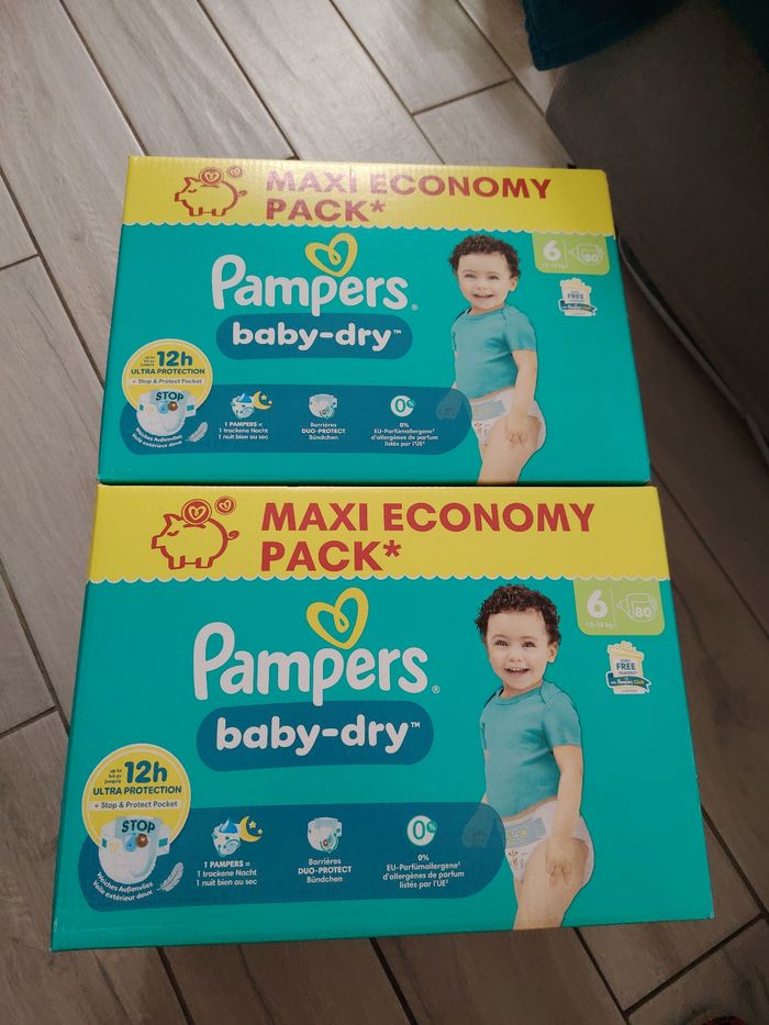 Couches Pampers baby dry taille 6