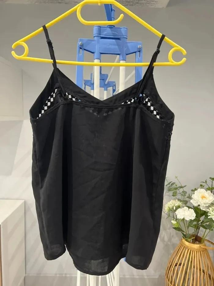 Débardeur noir SHEIN 34 - photo numéro 2
