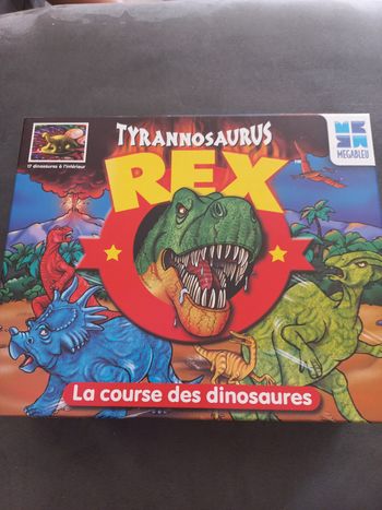 Jeu tyrannosaurus Rex la course des dinosaures megableu
