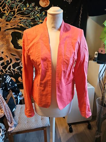 Blazer à épaulettes corail