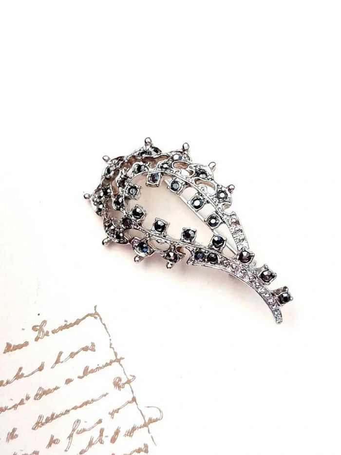 Magnifique broche vintage avec marcassite - photo numéro 6