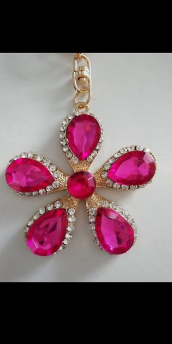 Porte clé fleur 🌸 rose NEUF Orné de strass