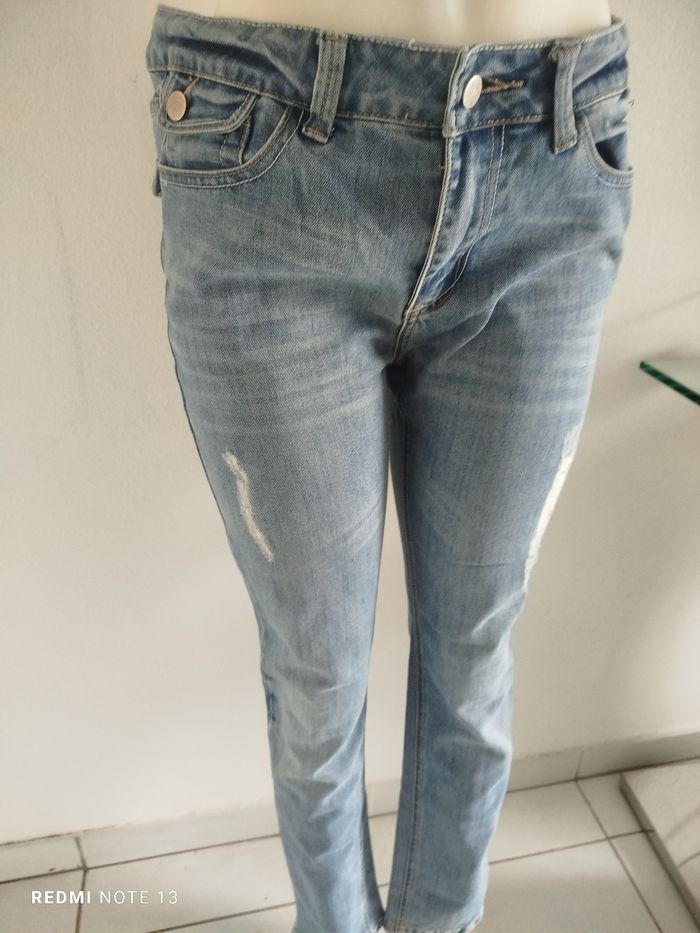 #kytie40homme. Jeans taille 40 - photo numéro 2