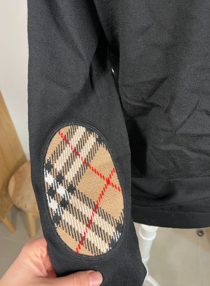 Pull en laine noir Burberry - photo numéro 4