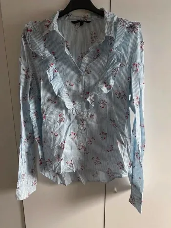 Chemise a fleurs