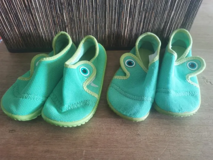 🌼Lot 2 paires chaussures d’eau Tribord vert – 24/25🌊