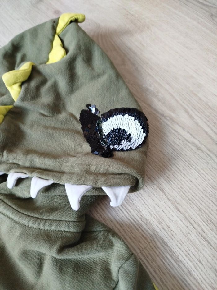 Veste a capuche h&m taille 4-6 ans dinosaure - photo numéro 2