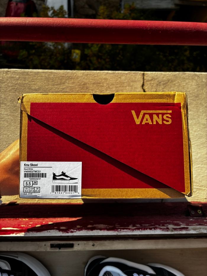 Vans Knu School Black White - Taille 37 - Neuves - photo numéro 9