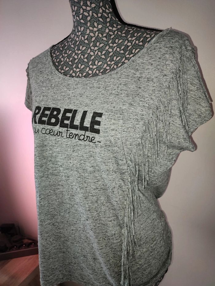 Tee-shirt - photo numéro 2