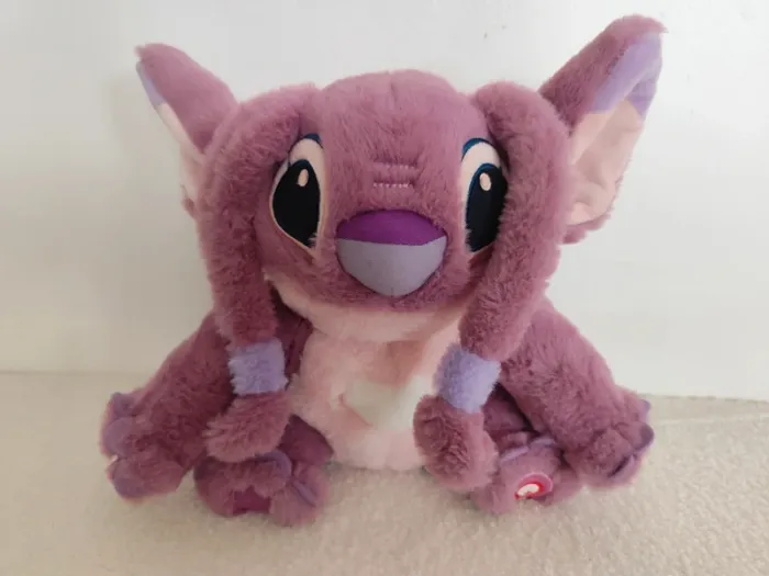 Peluche Disney stitch angel lumineux neuf