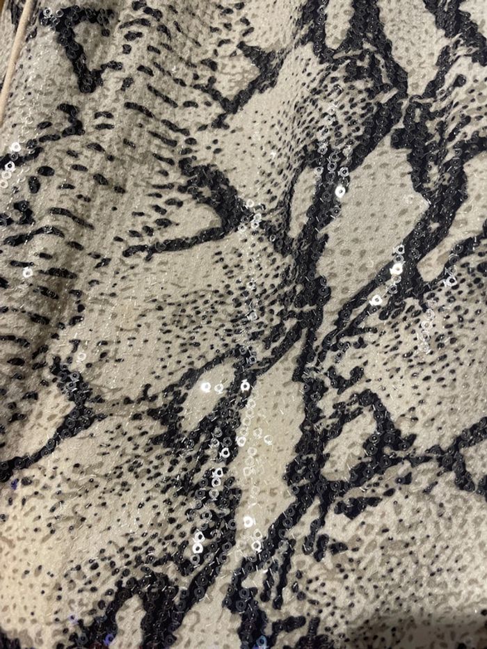 Pantalon imprimé python à sequins See U Soon taille 36 - photo numéro 6