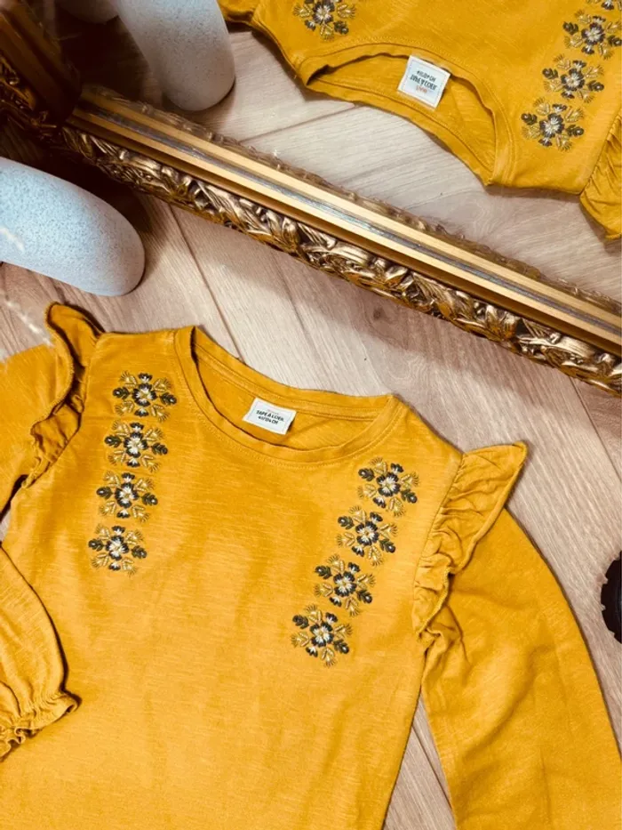 Taille 4 ans tenue 4 pièces fille TAO moutarde kaki * broderie * 🌸 - photo numéro 3