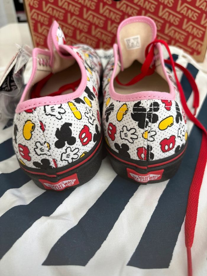 Vans custom Disney Mickey - Taille 42,5 - Neuves - Modèle unique ! - photo numéro 10