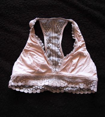 Brassière dentelle / rose poudrée