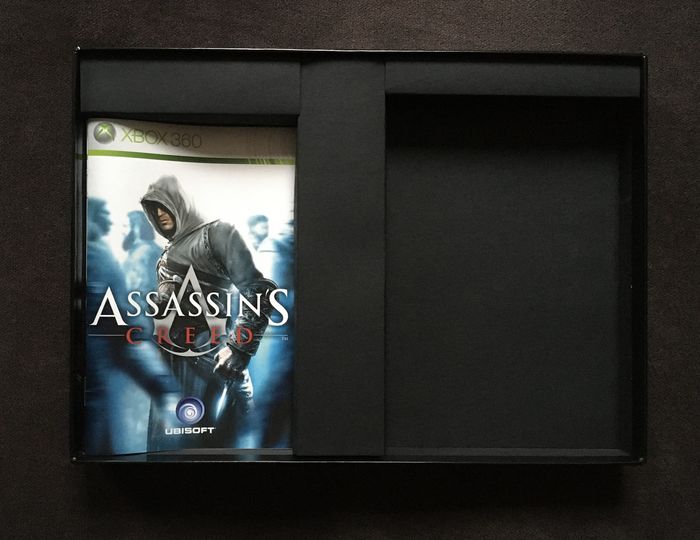 Boitier Assassin's Creed Anthology sur Xbox 360, sans jeux - photo numéro 4
