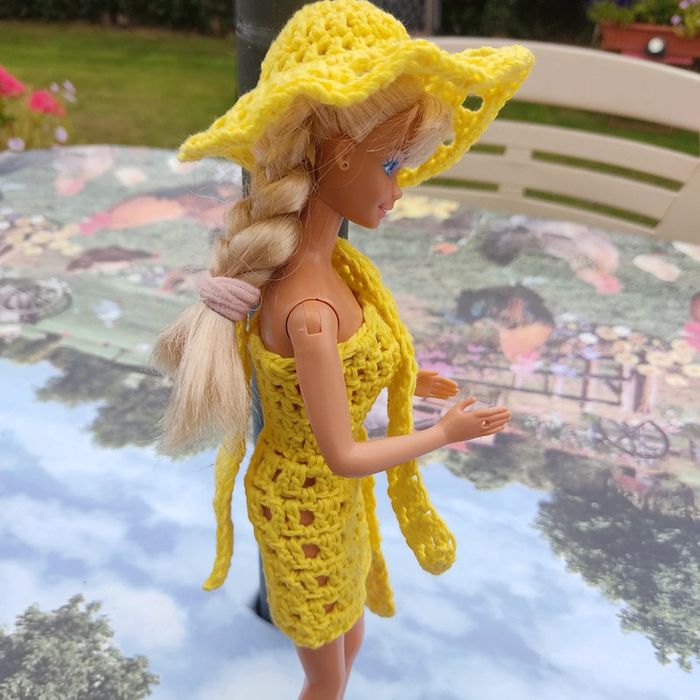 Vêtements pour Barbie 2€ - photo numéro 6