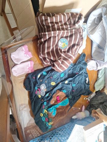 Lot vêtements hivers robe 12 mois