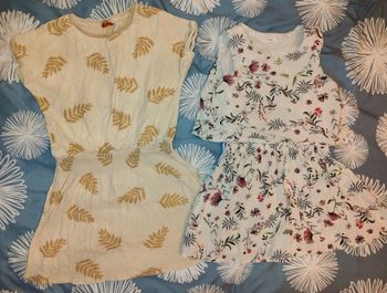 Lot 2 robes 6 ans 