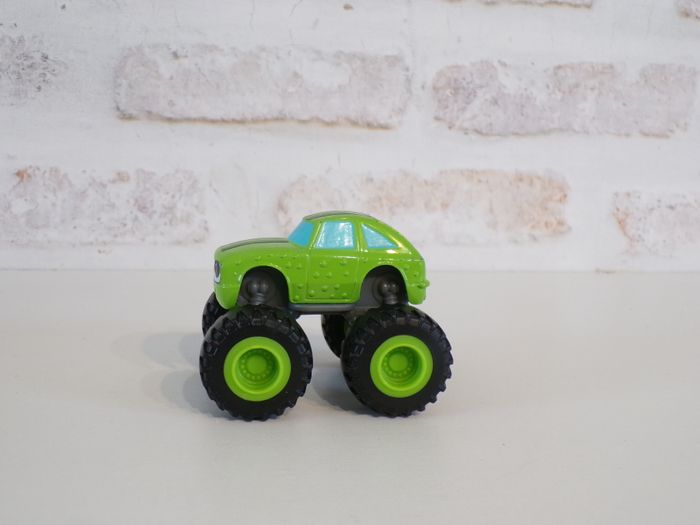 Monster Trucks - Pickle - Les monstres Machines (J5) - photo numéro 2