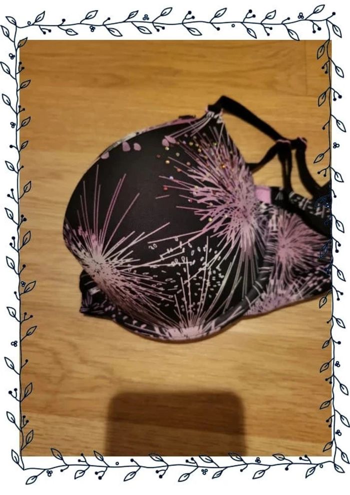 Soutien gorge - photo numéro 2