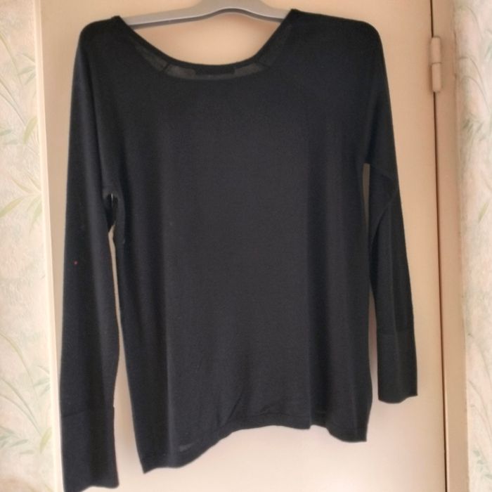 Joli pull fin noir, taille 40/42, marque Camaïeu - photo numéro 2
