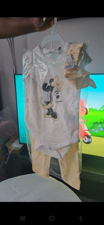 Vend ensemble bebe 12/18 mois