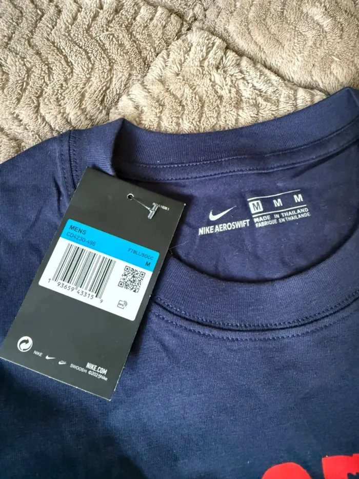 T-shirt Nike PSG Finale Ligue des Champions 🏆Munich 25 – Neuf avec Étiquette - photo numéro 3