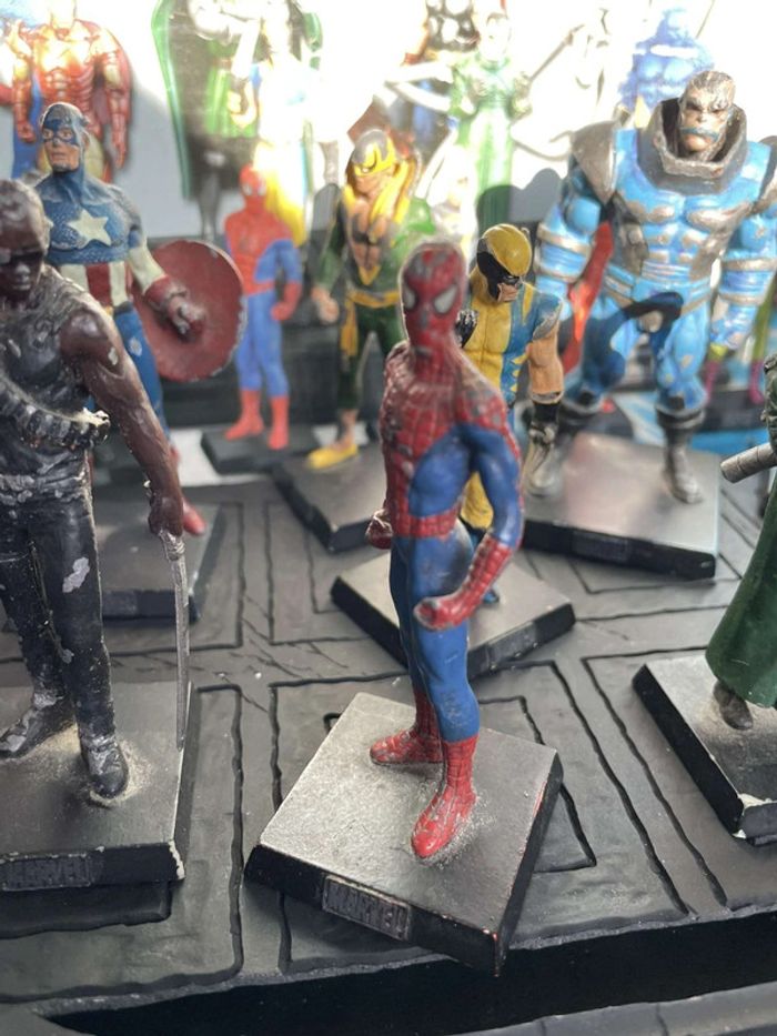 Figurines Marvel en Plomb + Soccle Vintage - photo numéro 12