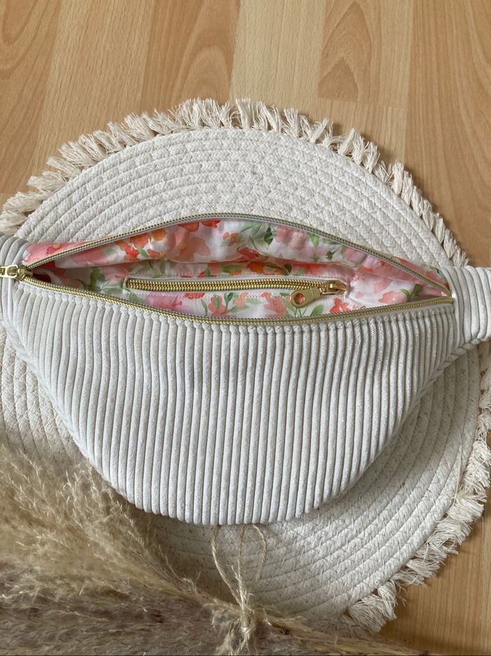Sacoche banane couleur beige - photo numéro 3