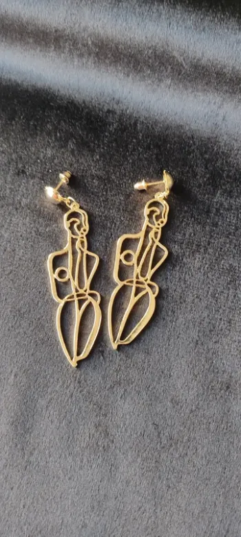 Coffret cadeau bijoux boucles d'oreilles dorées femme art abstrait Neuve