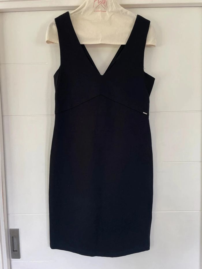 Superbe petite robe noire IKKS sexy - photo numéro 2