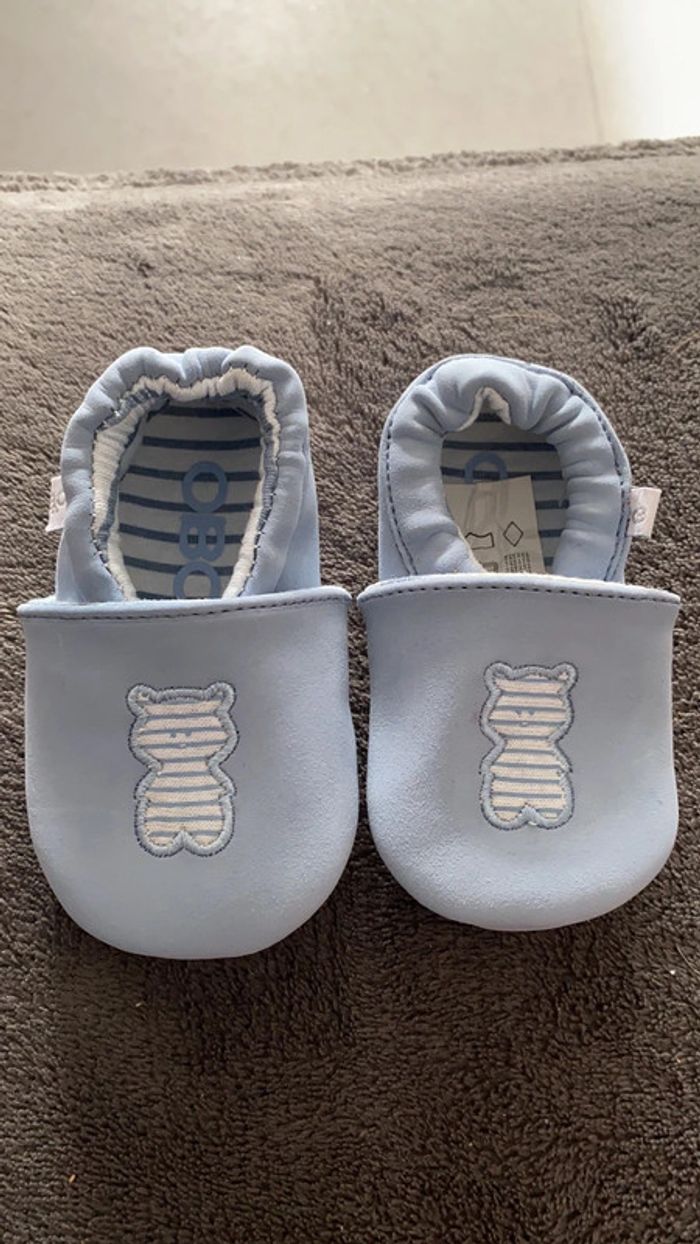 Chaussons neufs 0/6 m’ois
