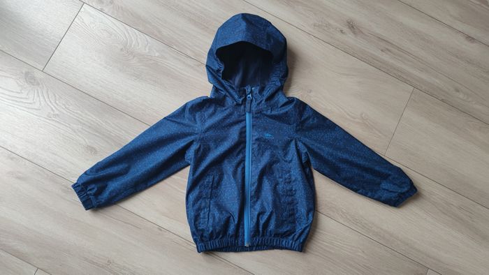 K-way bleu garçon veste blouson de pluie quechua Decathlon 
Taille 3 à 4 ans