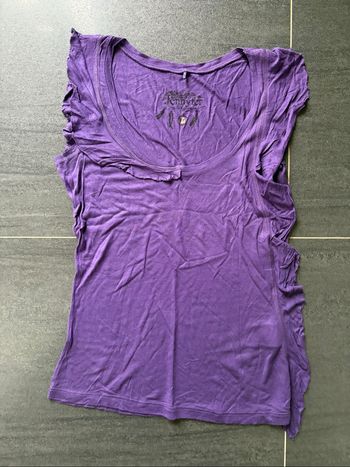 Tee shirt violet