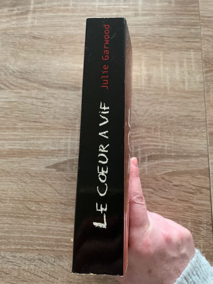 Le cœur à vif - photo numéro 3