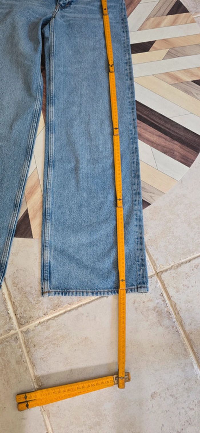 Superbe jean coupe large très tendance, en excellent état ! - photo numéro 5